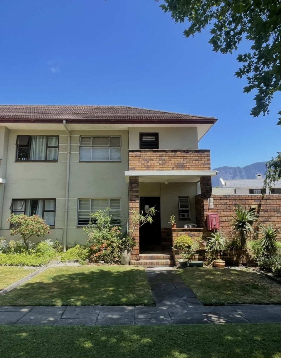 To Let 2 Bedroom Property for Rent in Kenilworth Western Cape